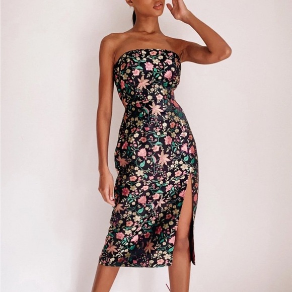 Make a Move Black Satin Floral Jaquard Strapless Midid Dress - Picture 2 of 7